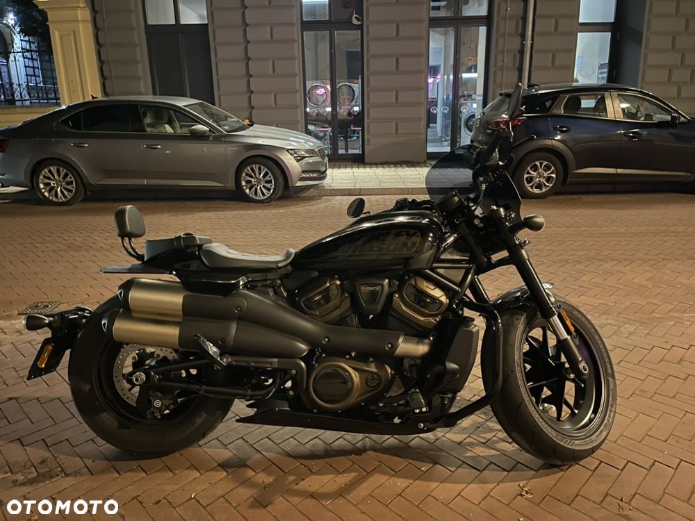 Harley-Davidson Sportster - 3