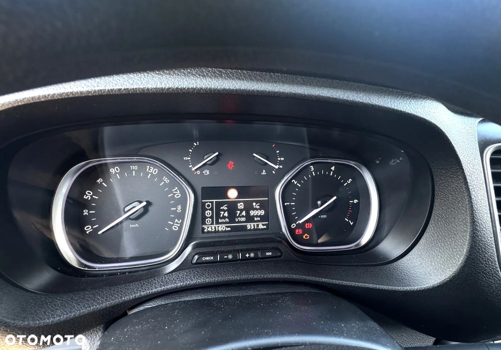 Peugeot Expert - 22