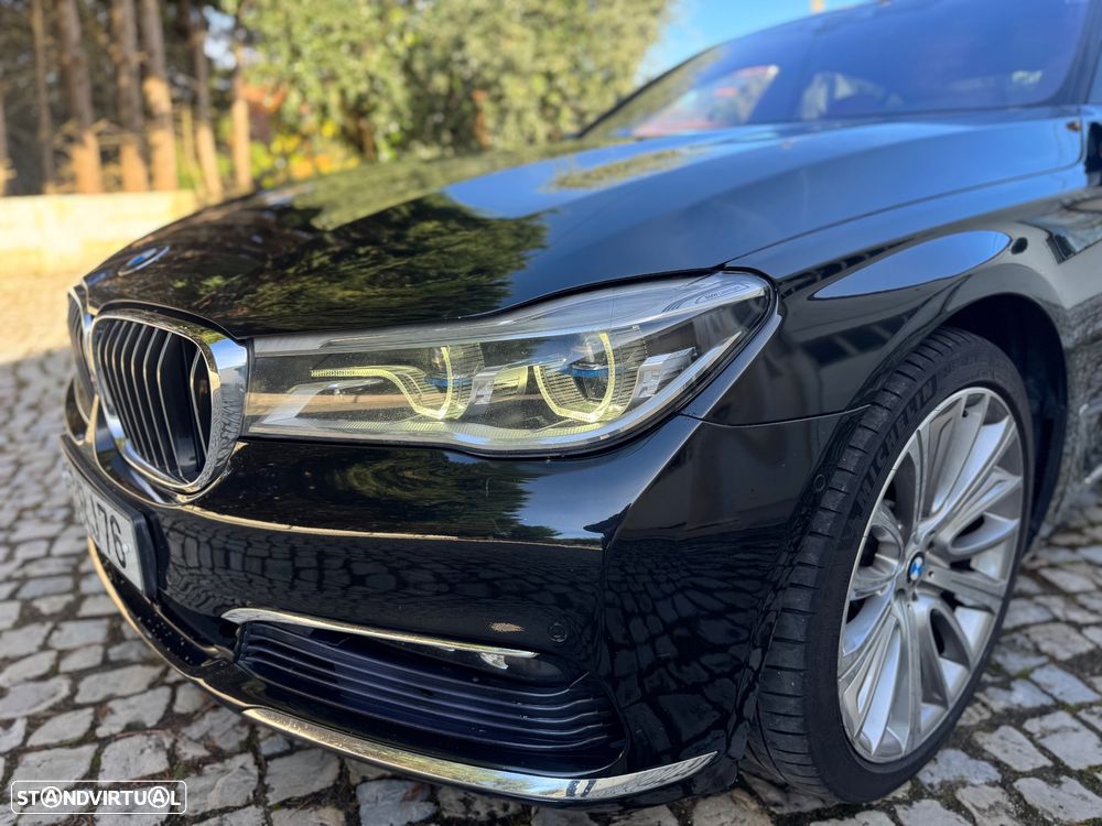 BMW 740 Ld xDrive Pack M - 28