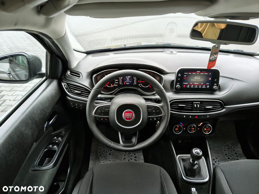 Fiat Tipo 1.4 T-Jet Business Line - 28