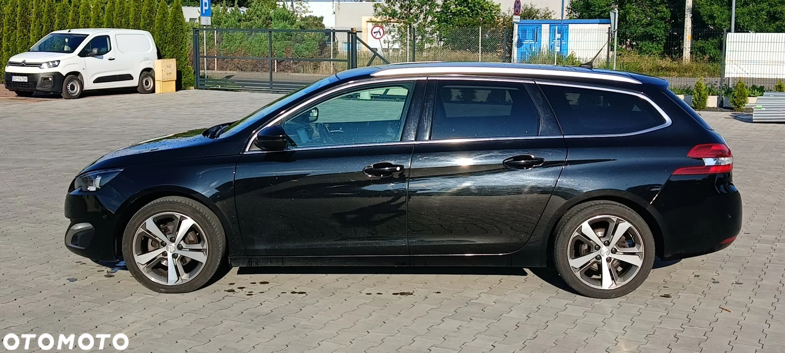 Peugeot 308 1.6 BlueHDi Allure S&S - 5