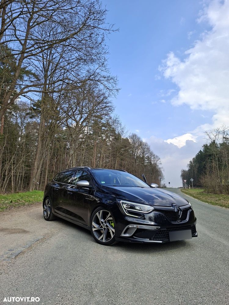 Renault Megane ENERGY TCe 205 EDC GT - 2