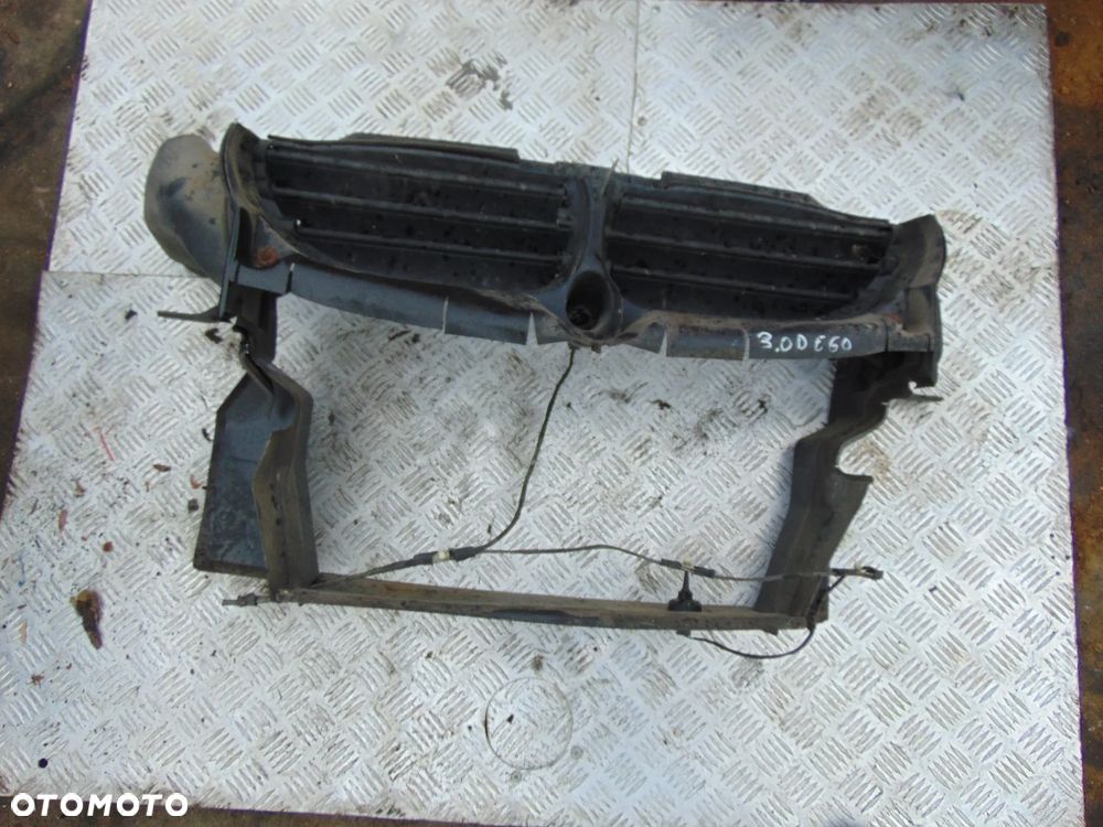 Pas przód bmw e60 3,0 d - 4