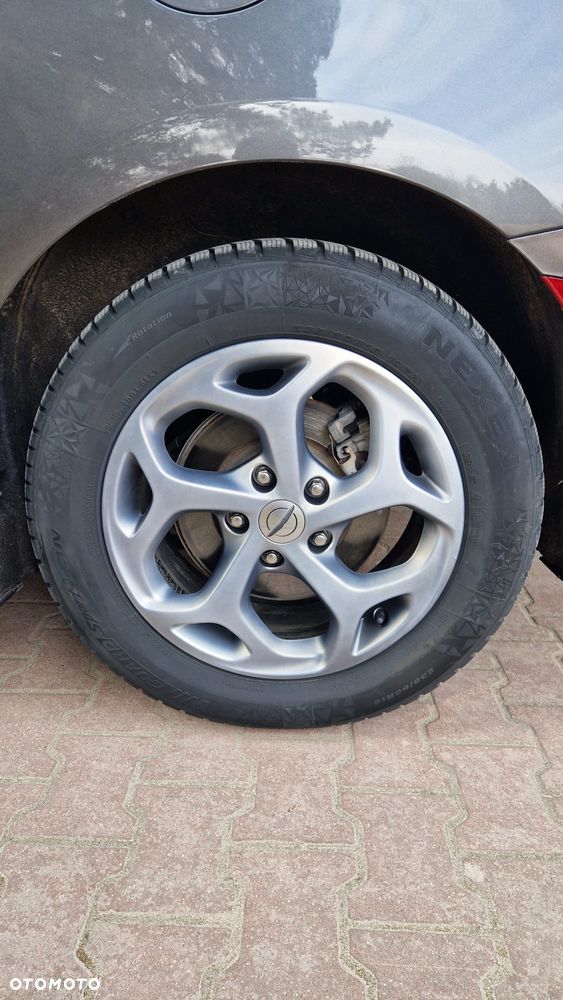 Chrysler Pacifica - 24