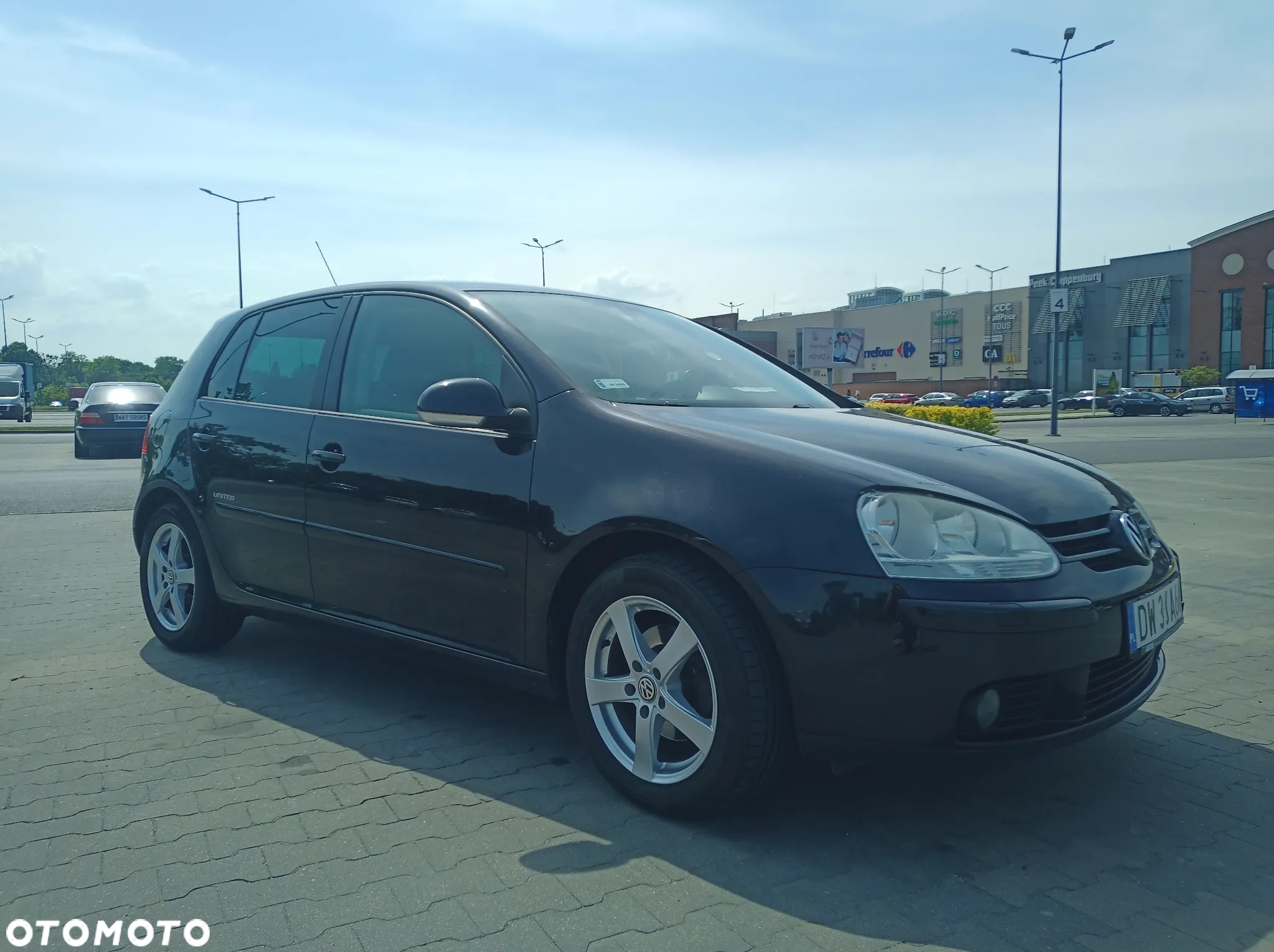 Volkswagen Golf - 35