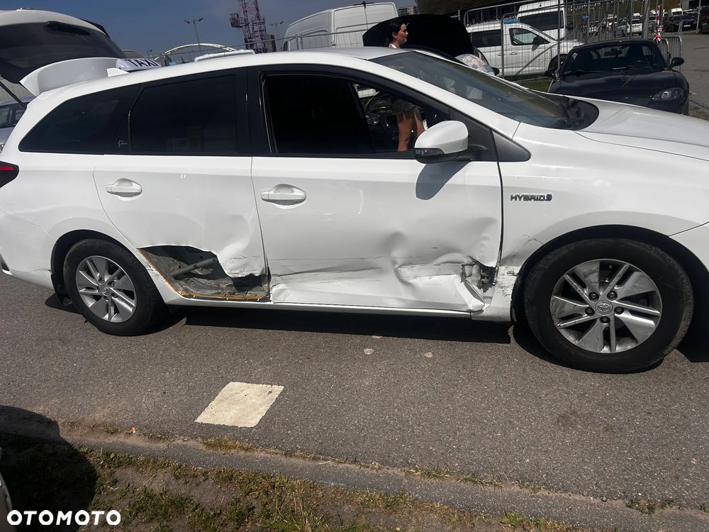 Toyota Auris Hybrid 135 Active - 1