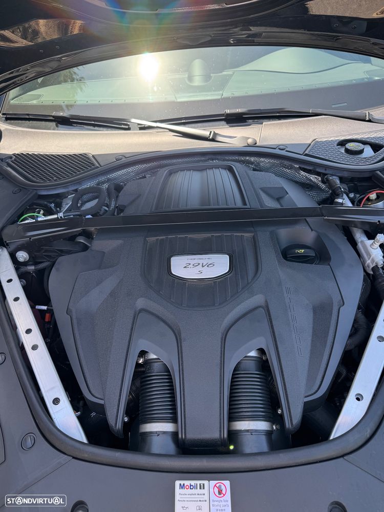 Porsche Panamera 4 S Executive - 11