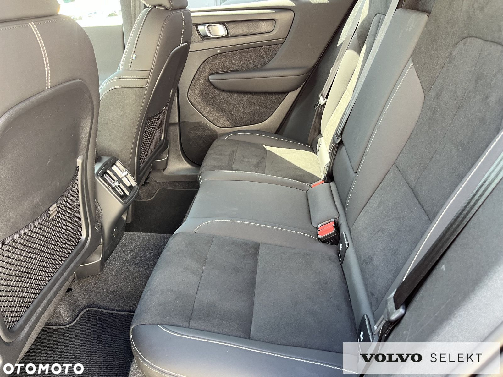 Volvo XC 40 - 22