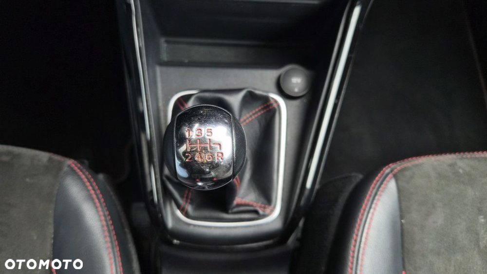 Ford EcoSport - 16