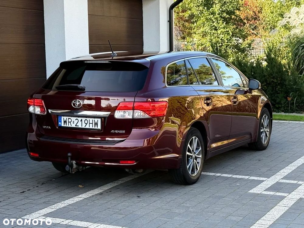 Toyota Avensis 1.8 Sol - 7