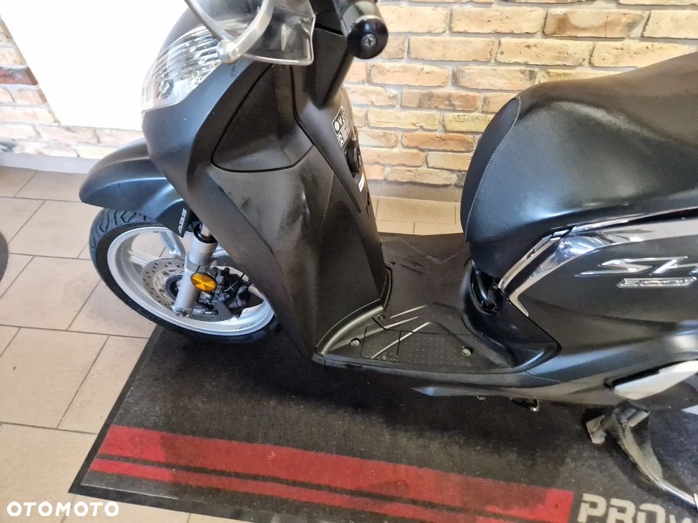 Honda SH - 21