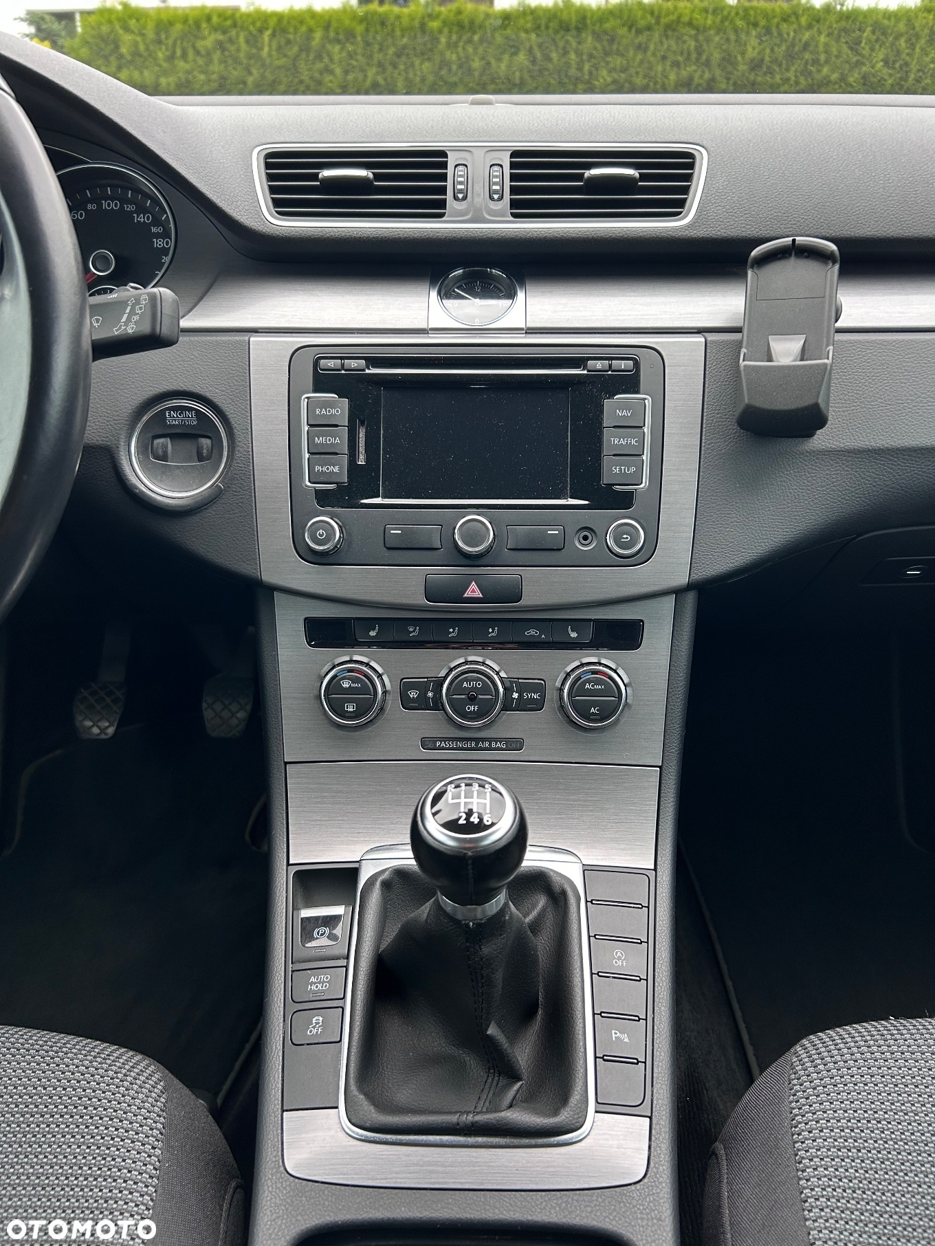 Volkswagen Passat 2.0 TDI Comfortline - 16