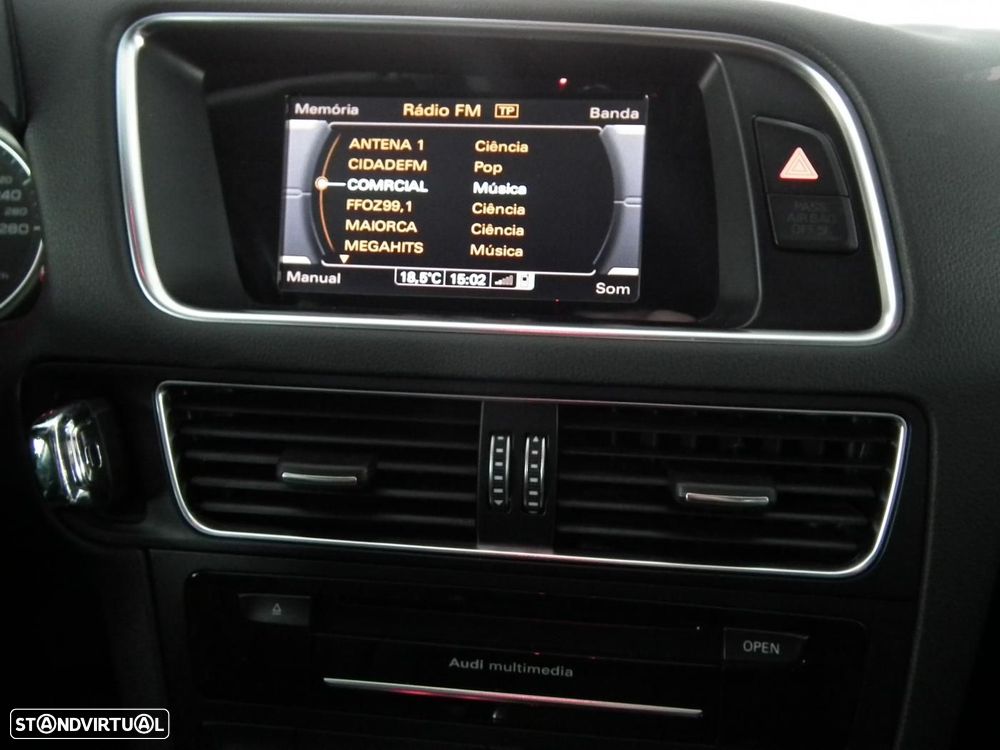 Audi Q5 2.0 TDi quattro S-line S-tronic - 26