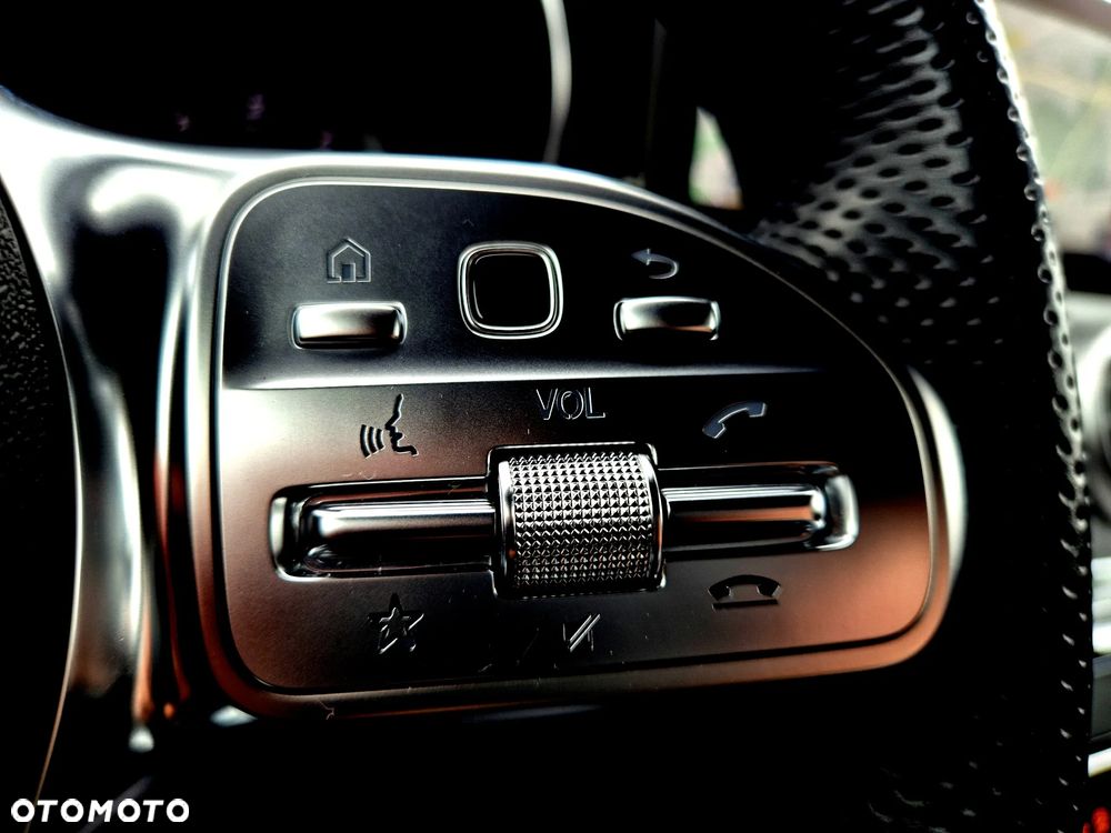 Mercedes-Benz GLC - 16