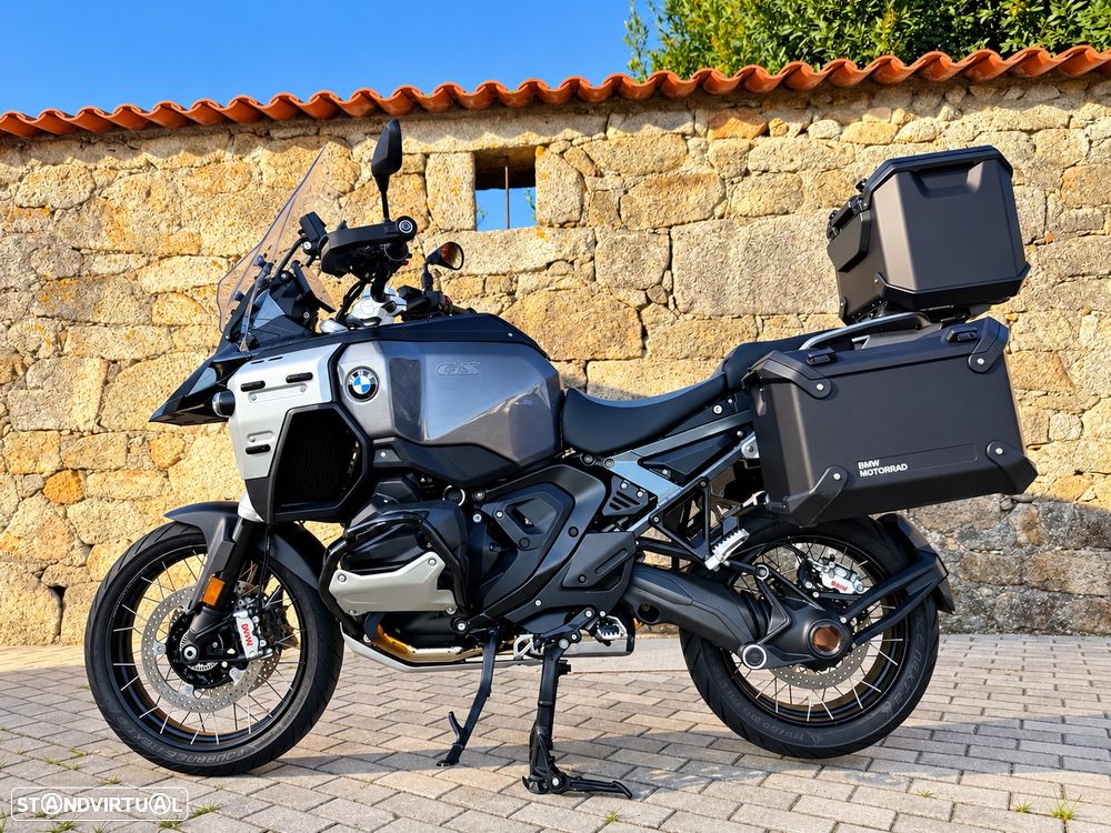 BMW R 1300 GS Adventure TripleBlack - 1