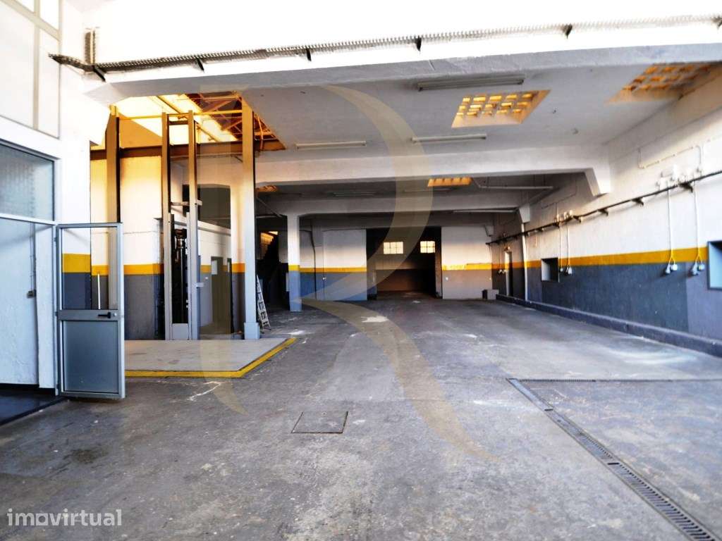 Armazém com 799 m2 , Casal do Marco - Seixal - Grande imagem: 3/39