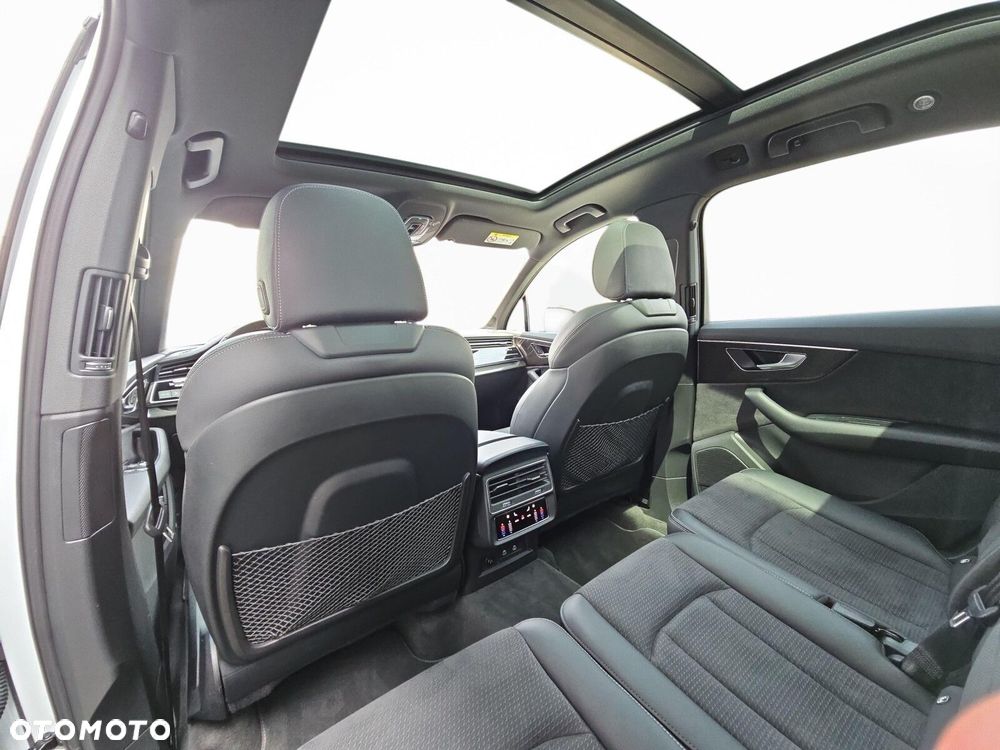 Audi SQ7 TFSI Quattro Tiptronic - 33