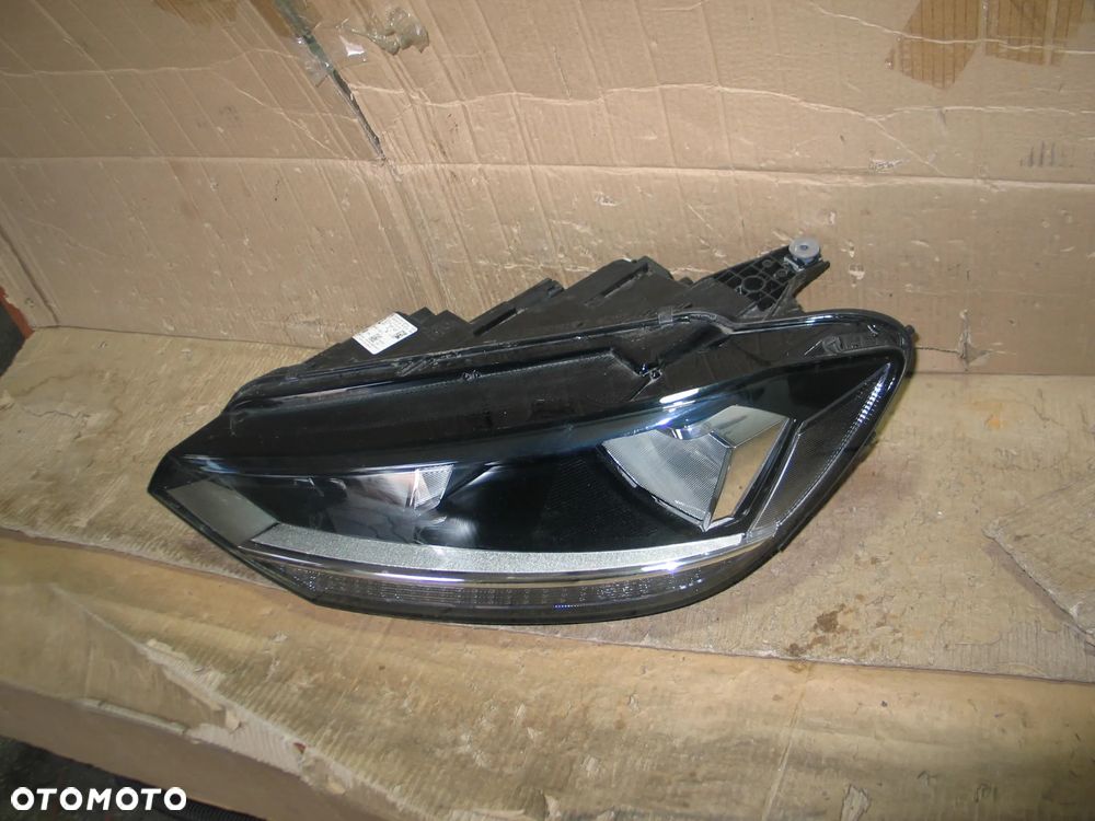 lampa przod vw touran 2 II 15r- 5TB941005C zwykla oryginal europa - 7