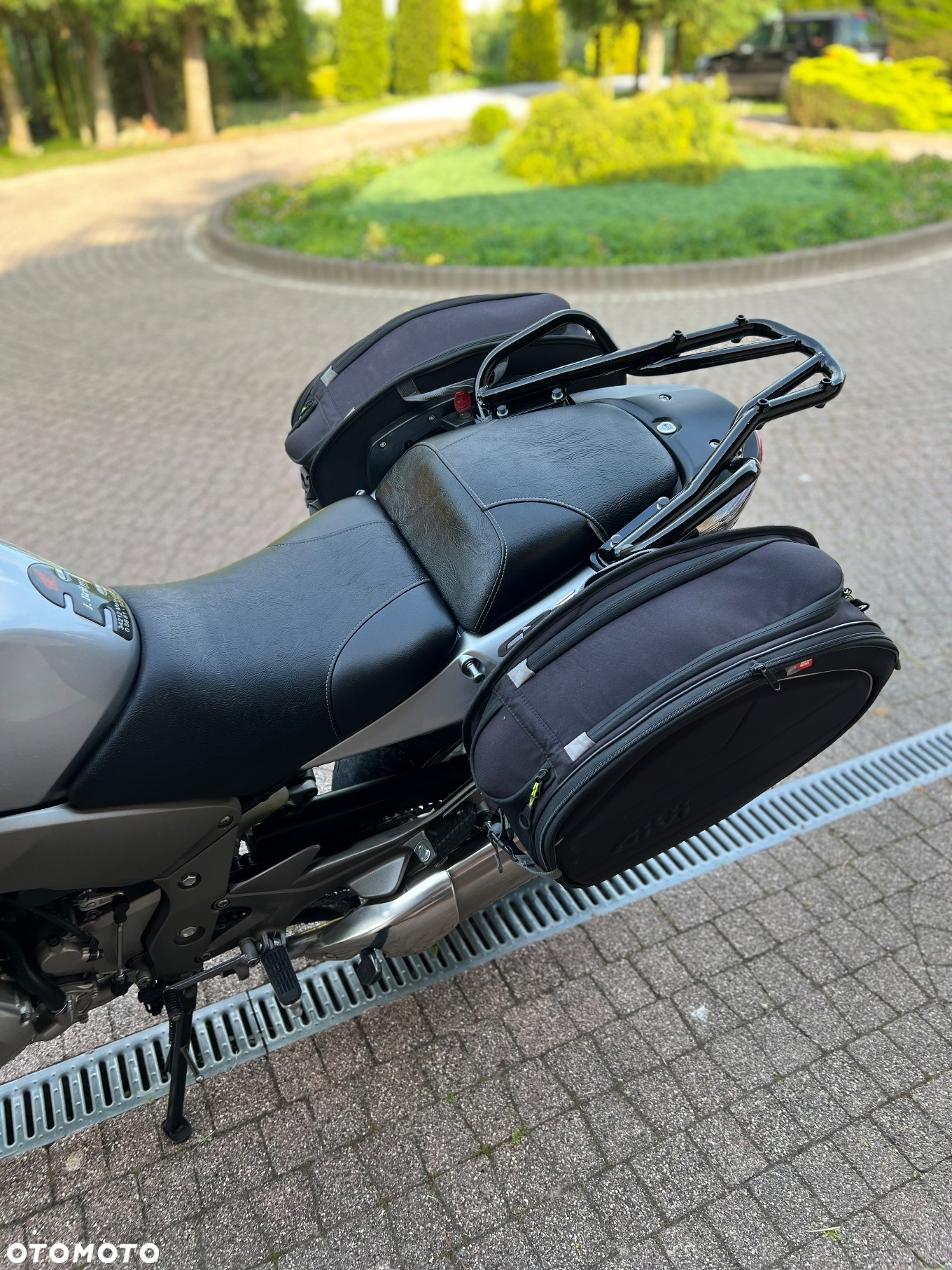 Honda CBF - 7