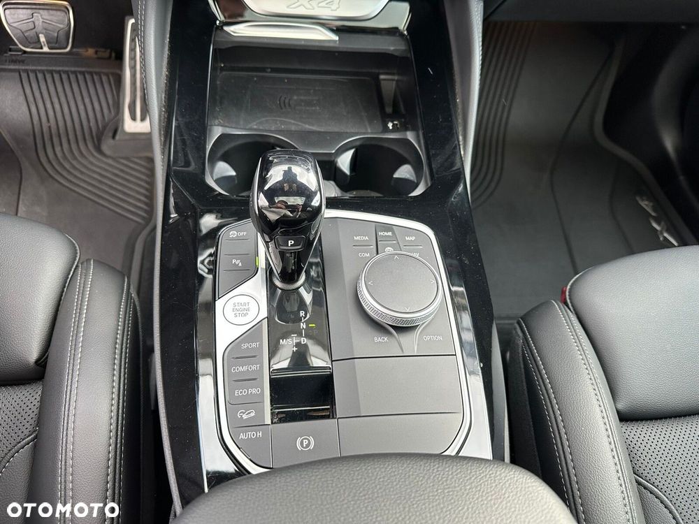 BMW X4 xDrive20i mHEV M Sport sport - 22