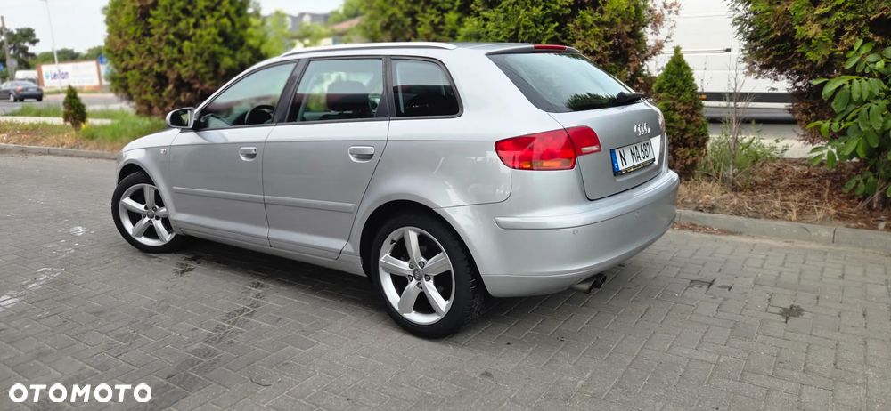 Audi A3 Sportback 1.8 TFSI Attraction S tronic - 9