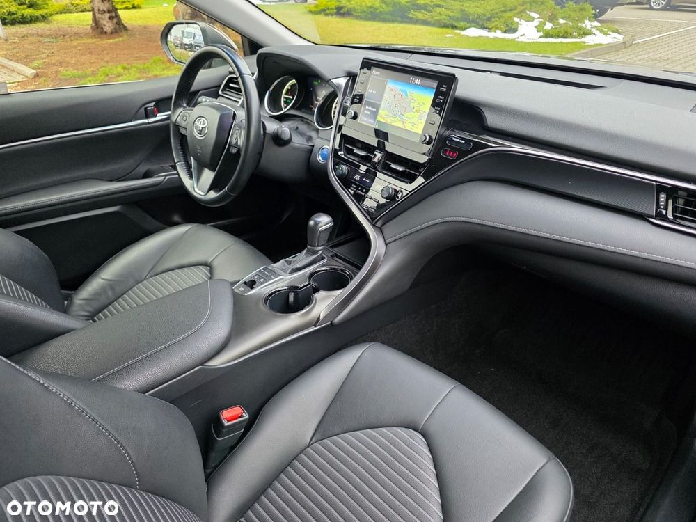 Toyota Camry 2.5 Hybrid Prestige CVT - 12