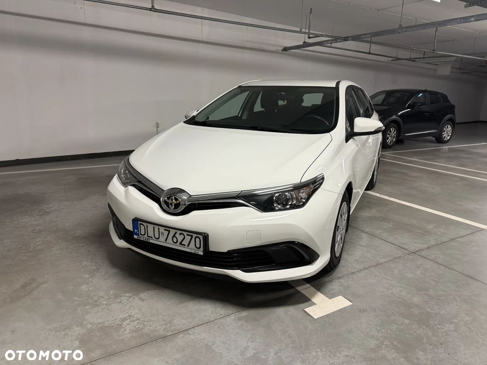 Toyota Auris - 7