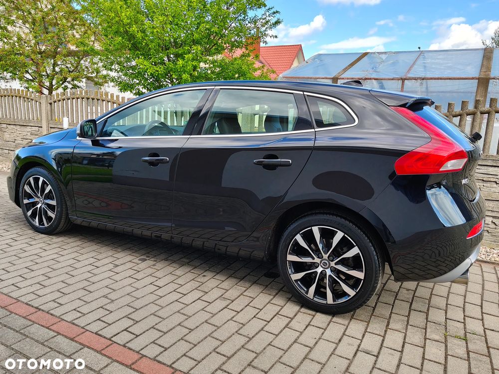 Volvo V40 T2 RDesign - 18