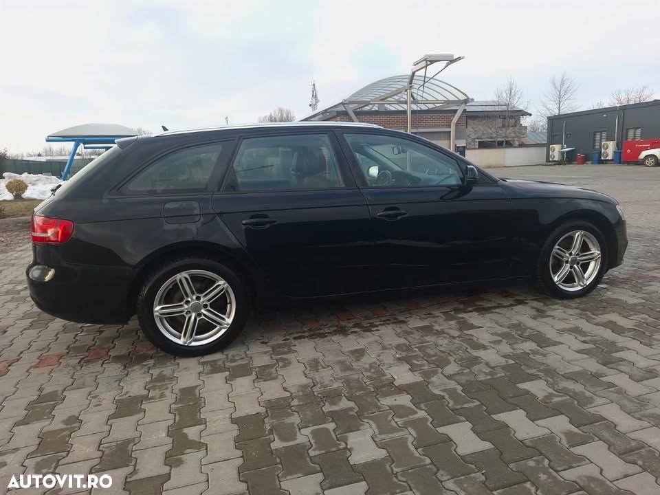 Audi A4 Limuzina - 8
