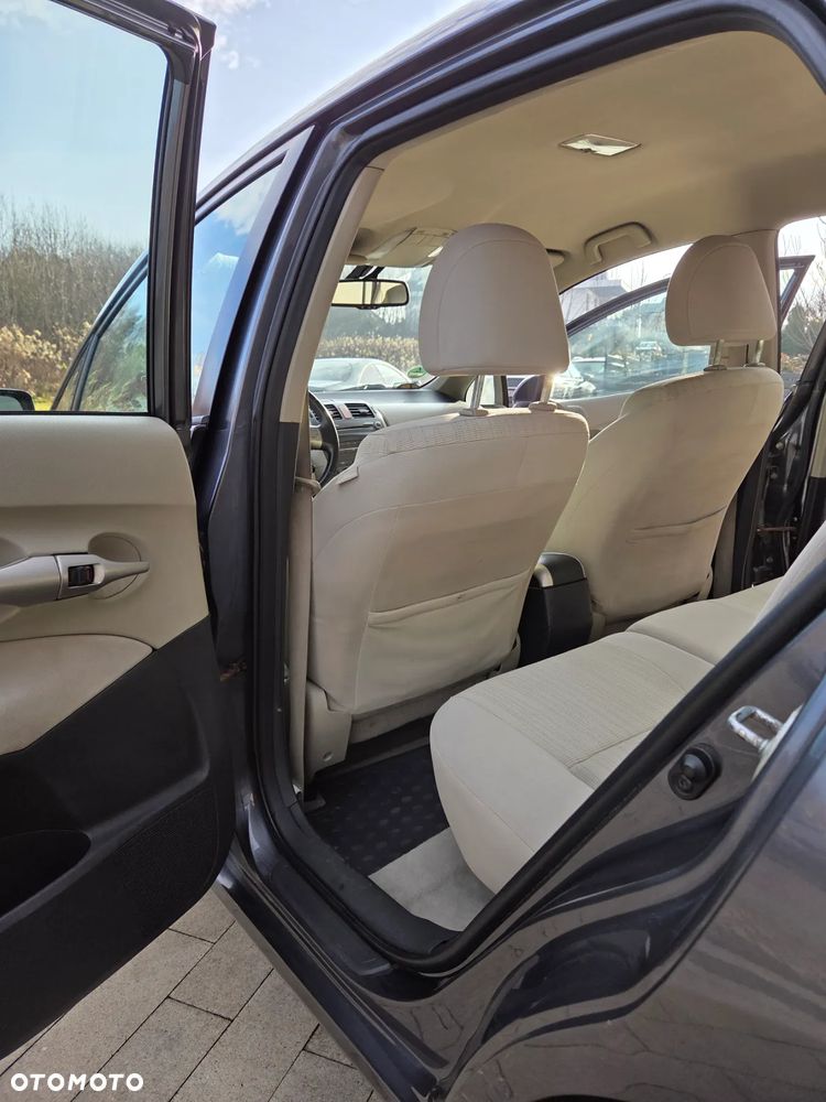 Toyota Auris 2.0 D-4D Sol - 15