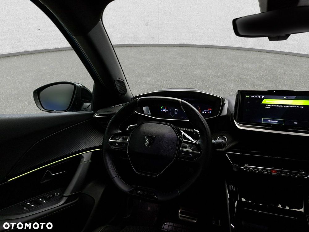 Peugeot 2008 - 10