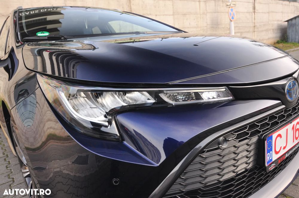 Toyota Corolla 1.8 Hybrid Touring Sports Business Edition - 19