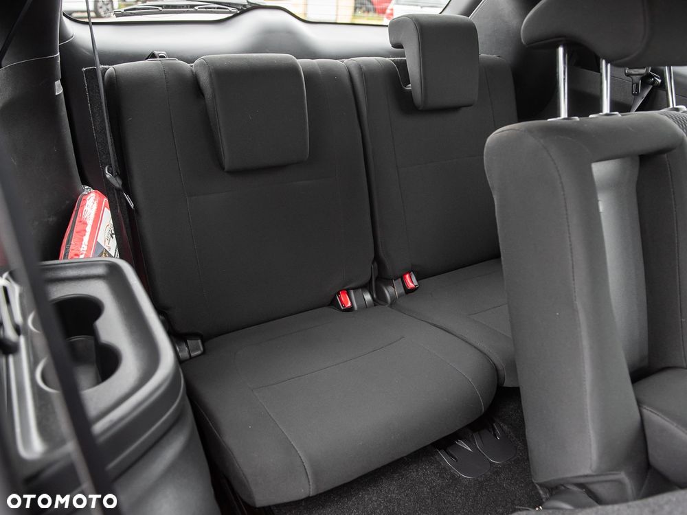 Mitsubishi Outlander - 31