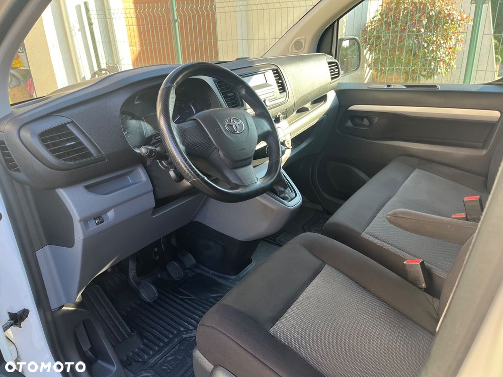 Toyota ProAce D-4D Long 3,0t Active (bryg.) - 4