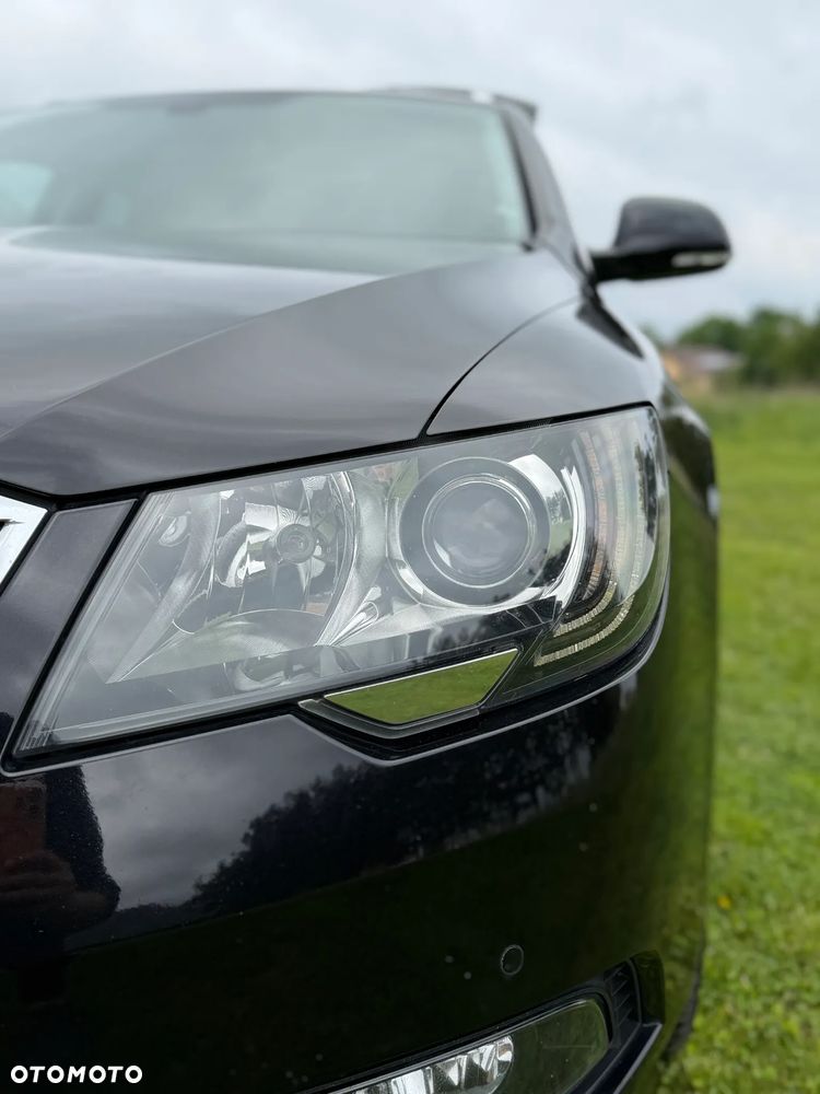 Skoda Superb 2.0 TDI Elegance DSG - 7