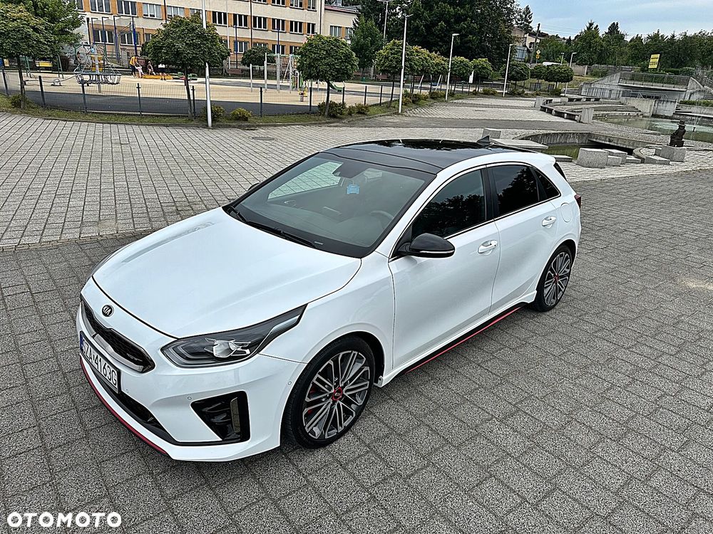 Kia Ceed 1.6 T-GDI GT XL - 25