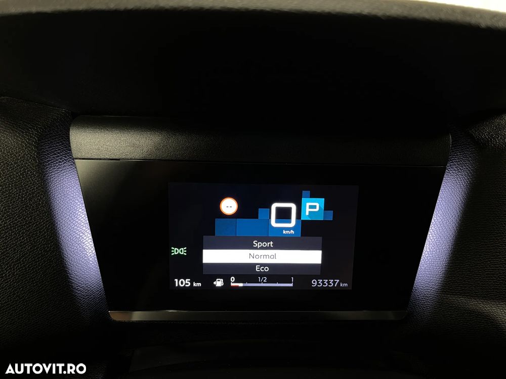 Citroën C4X PureTech 130 Stop&Start EAT8 FEEL PACK - 28