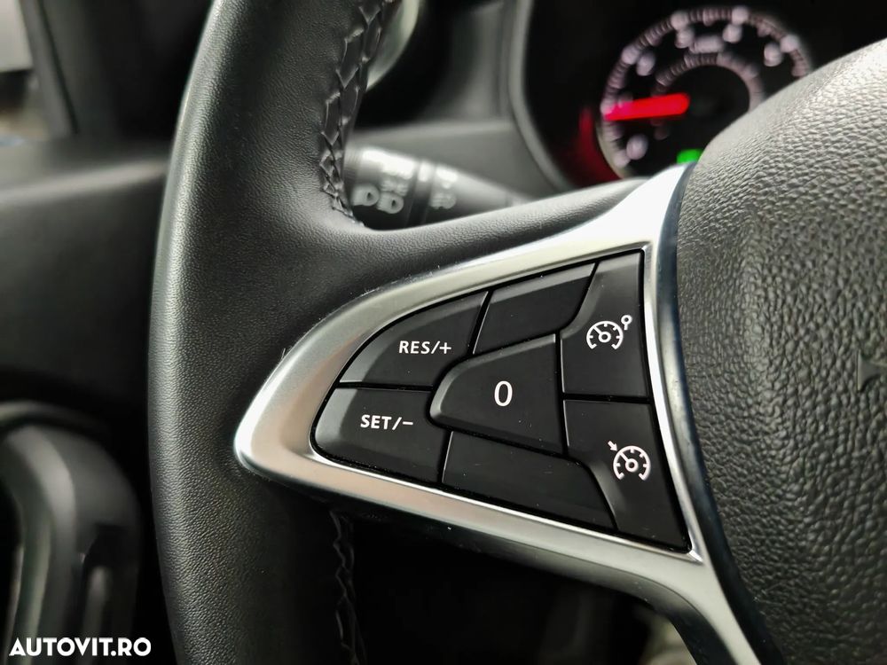 Dacia Duster 1.5 Blue dCi Prestige - 14