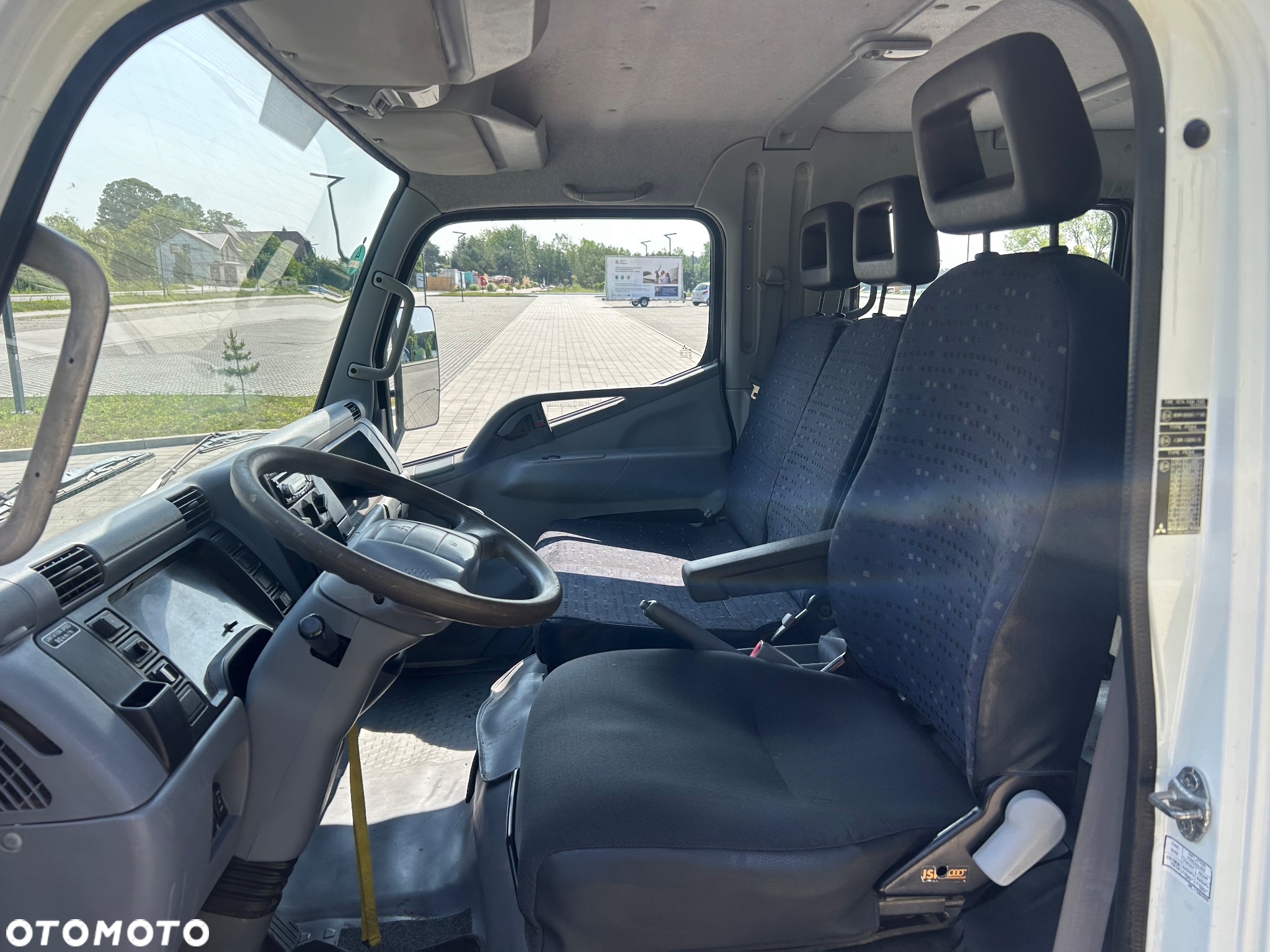 Mitsubishi canter - 21