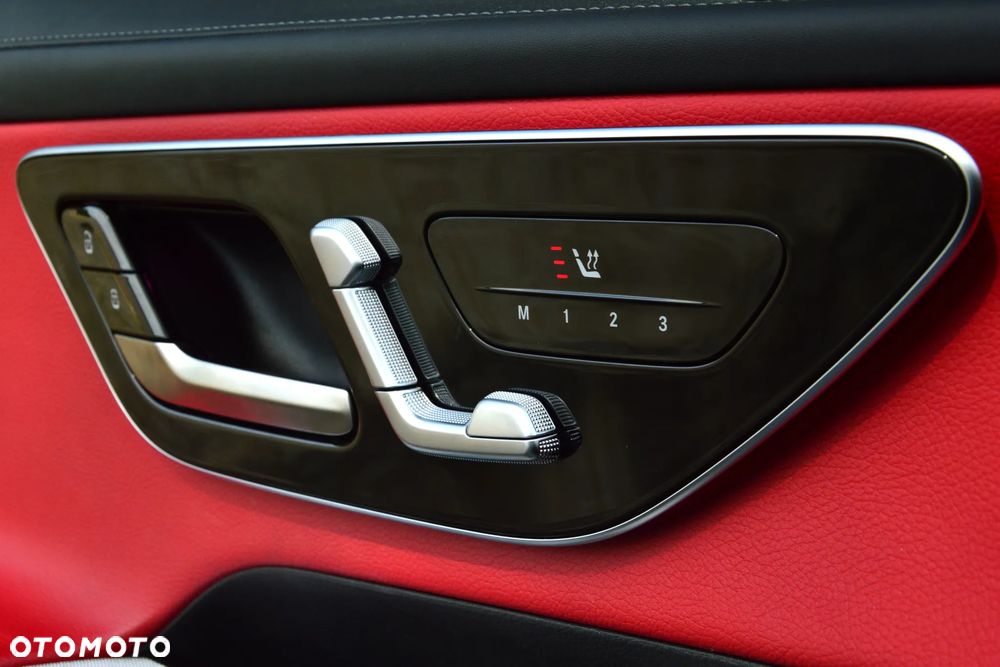 Mercedes-Benz GLC 220 d 4Matic 9G-TRONIC AMG Line Advanced - 20