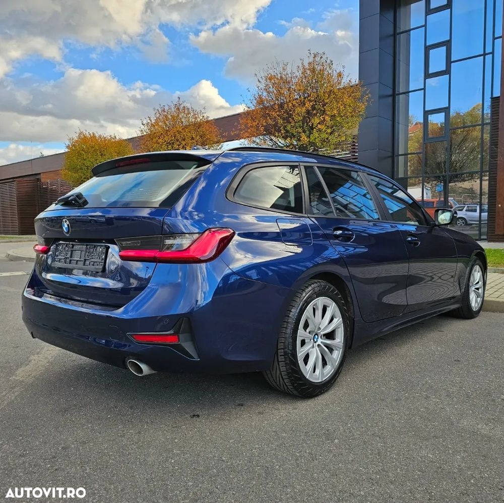 BMW Seria 3 318d Touring Aut. Sport Line - 7