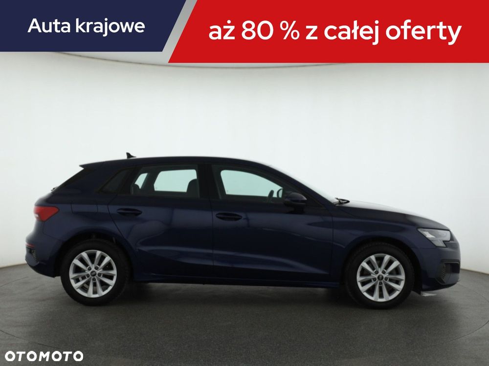 Audi A3 Sportback - 8