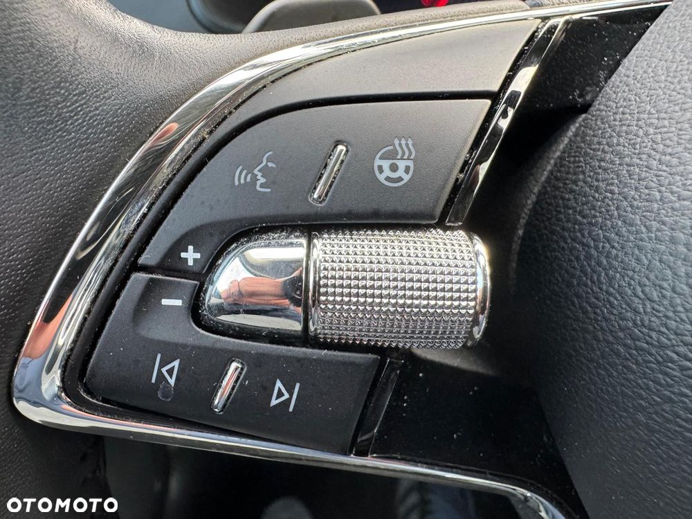 Skoda Karoq 2.0 TDI 4x4 DSG Tour - 29