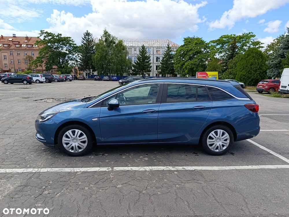 Opel Astra 1.4 Turbo Business - 9