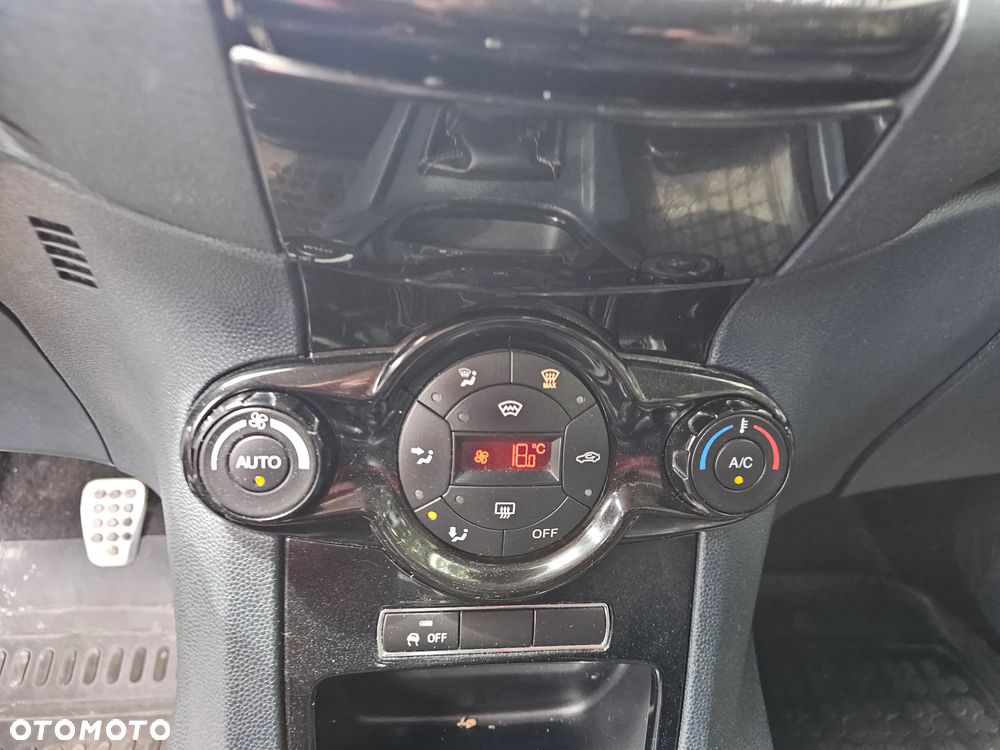Ford Fiesta 1.6 TDCi Individual - 8