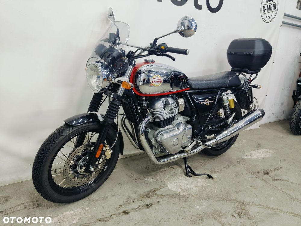 Royal Enfield Interceptor - 19