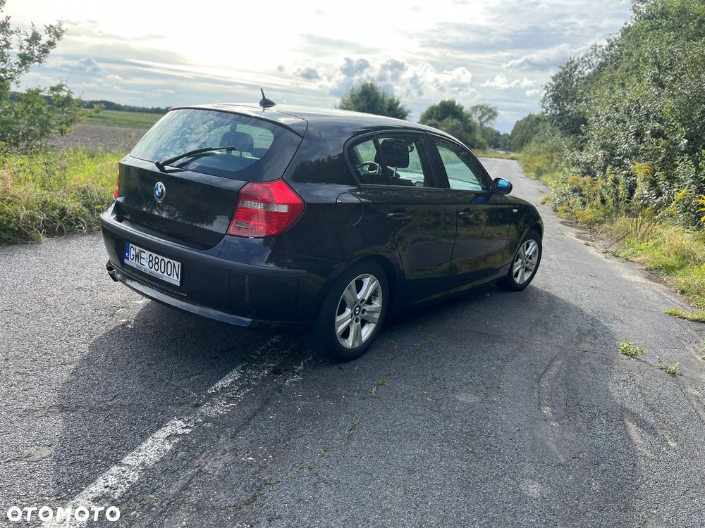 BMW Seria 1 116i - 4
