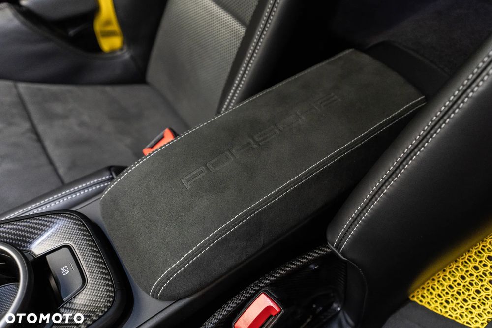Porsche 911 GT3 RS - 23