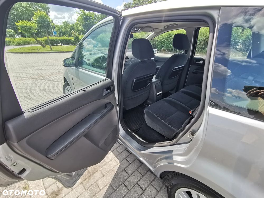 Ford Focus C-Max 1.8 Ghia - 19