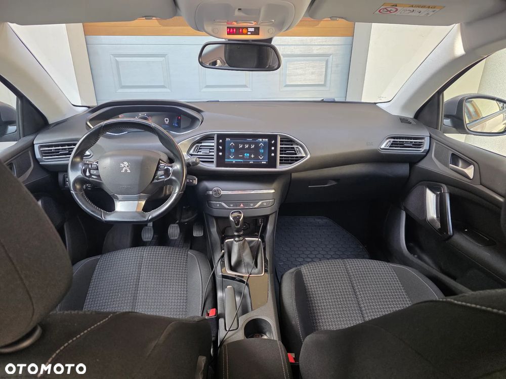 Peugeot 308 1.5 BlueHDi Active S&S - 21